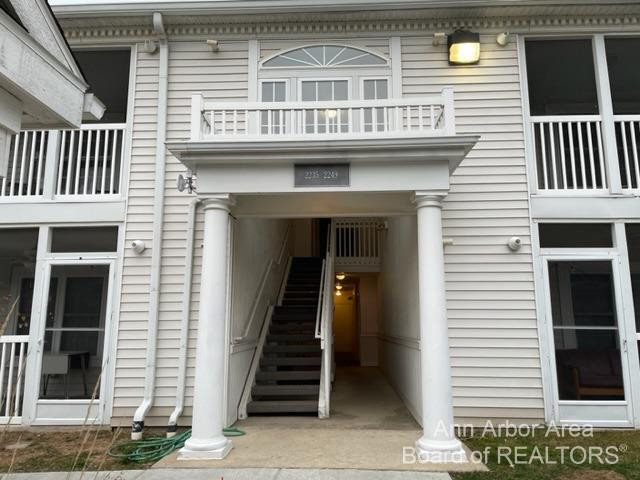 2245 S Main Street Property Photo 1