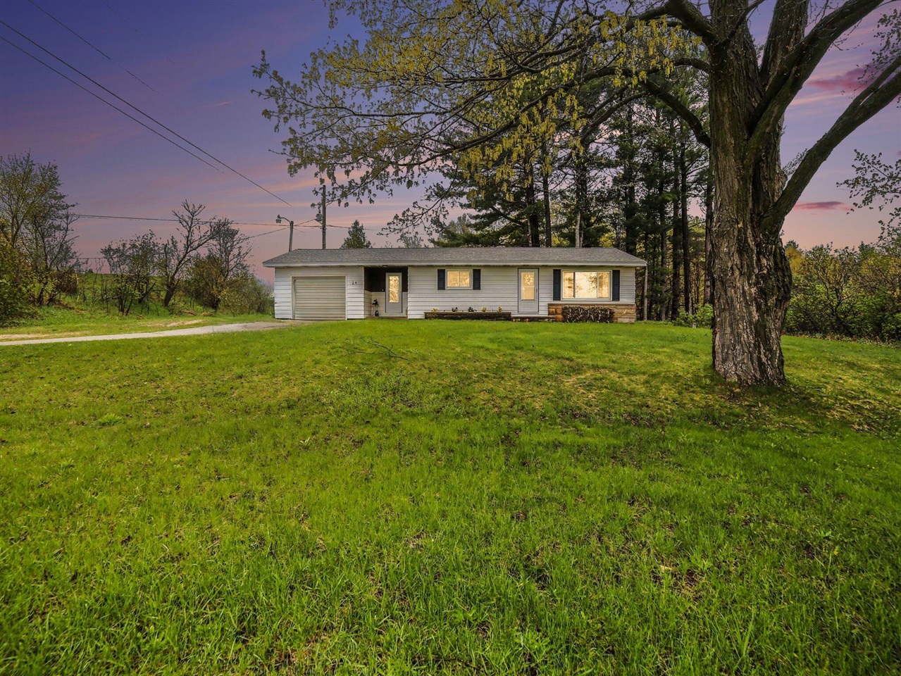 24 E Polk Road Property Photo 1