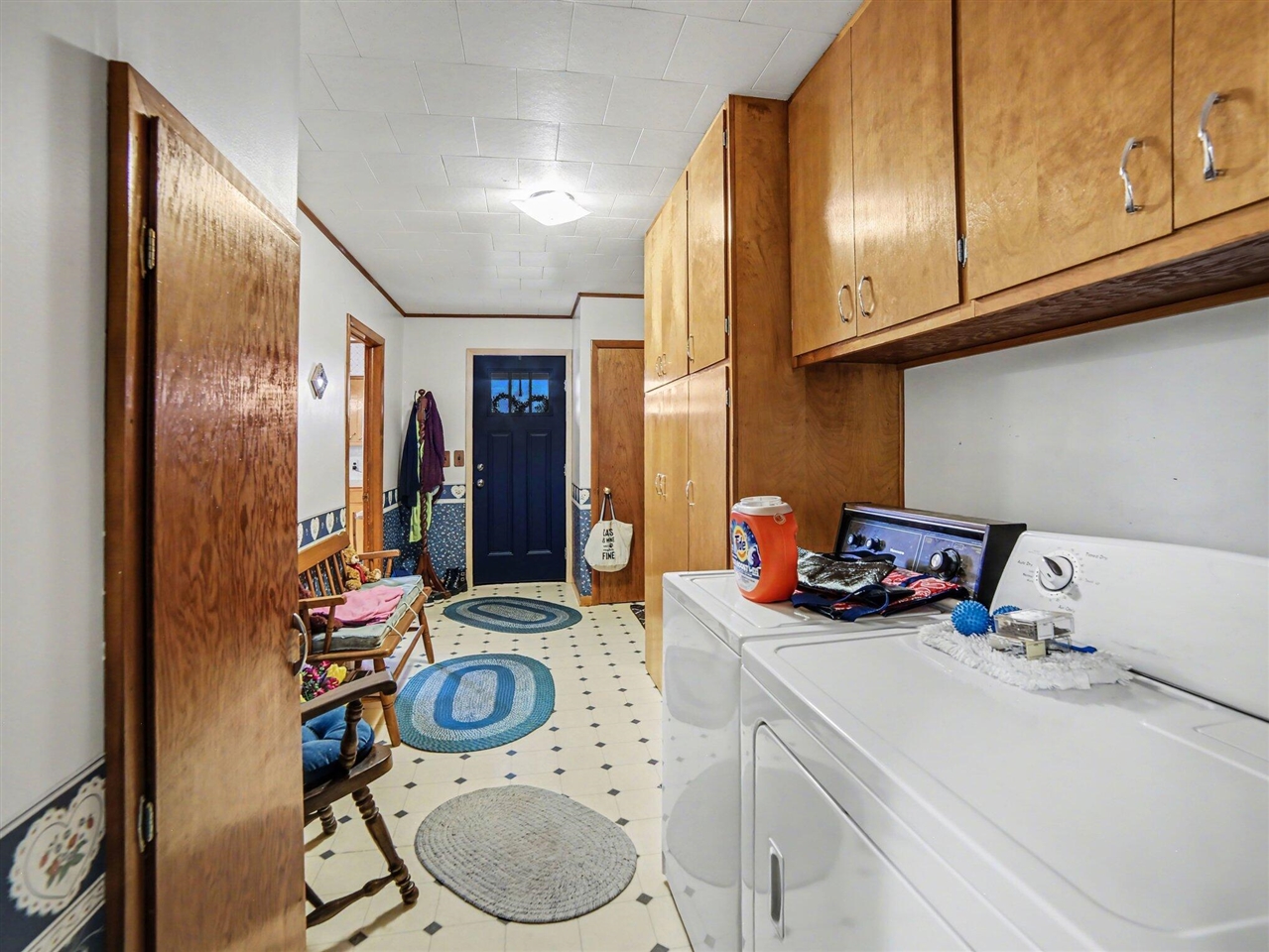 24 E Polk Road Property Photo 3