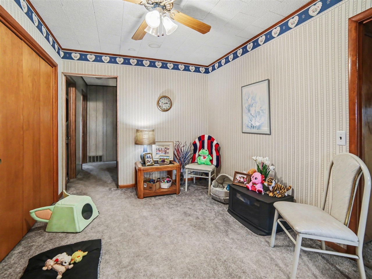 24 E Polk Road Property Photo 12