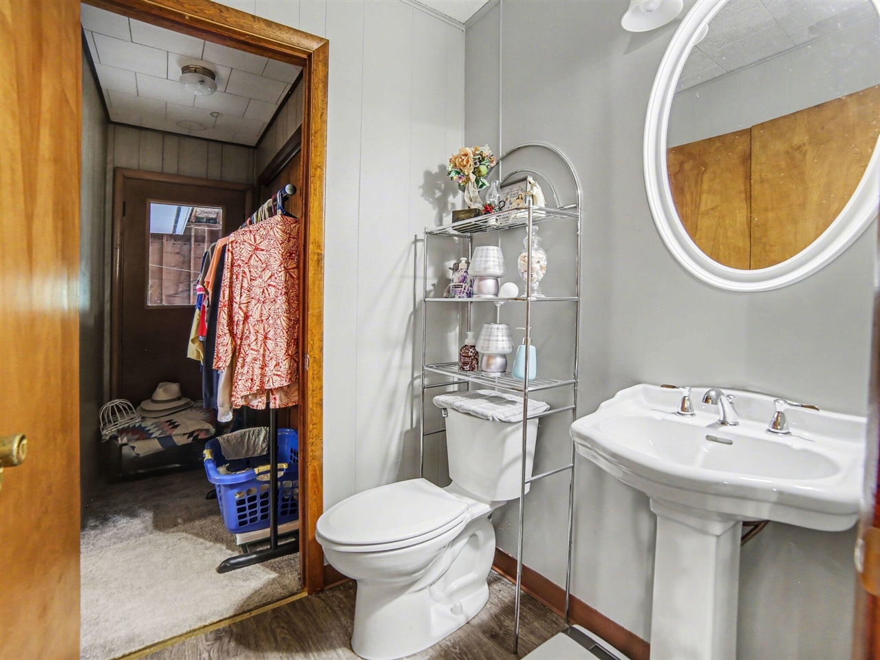 24 E Polk Road Property Photo 14