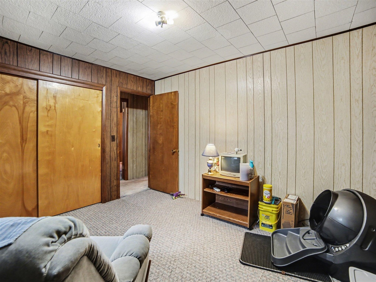 24 E Polk Road Property Photo 15