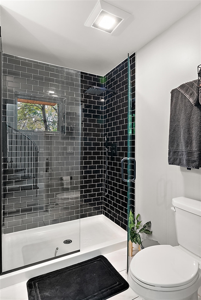 9500 Wilamont Circle Property Photo 46