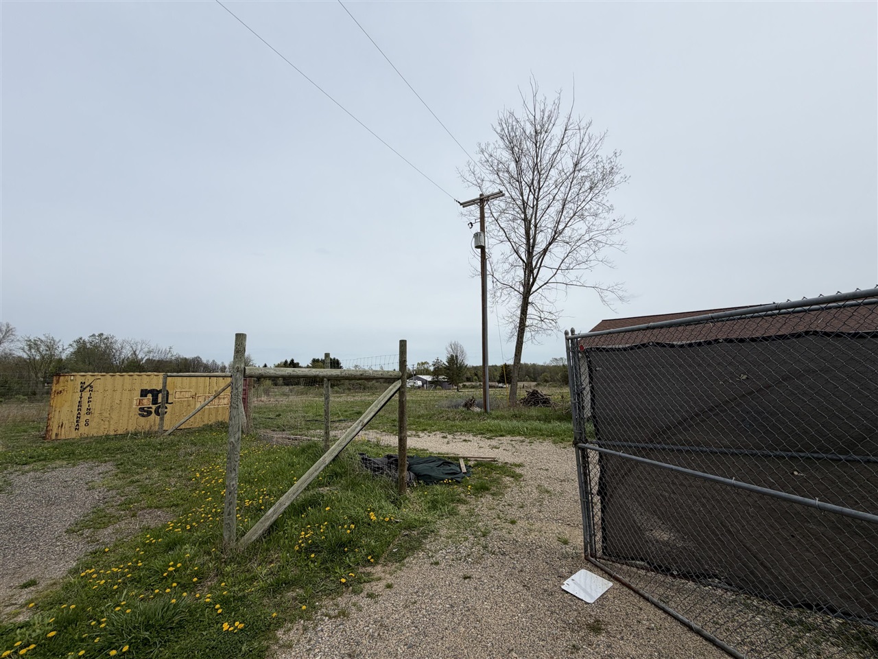 V/l S M-37 Property Photo 25