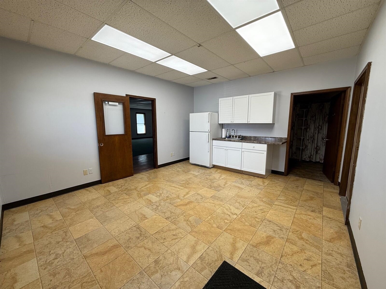 7230 9 Mile Road Property Photo 10
