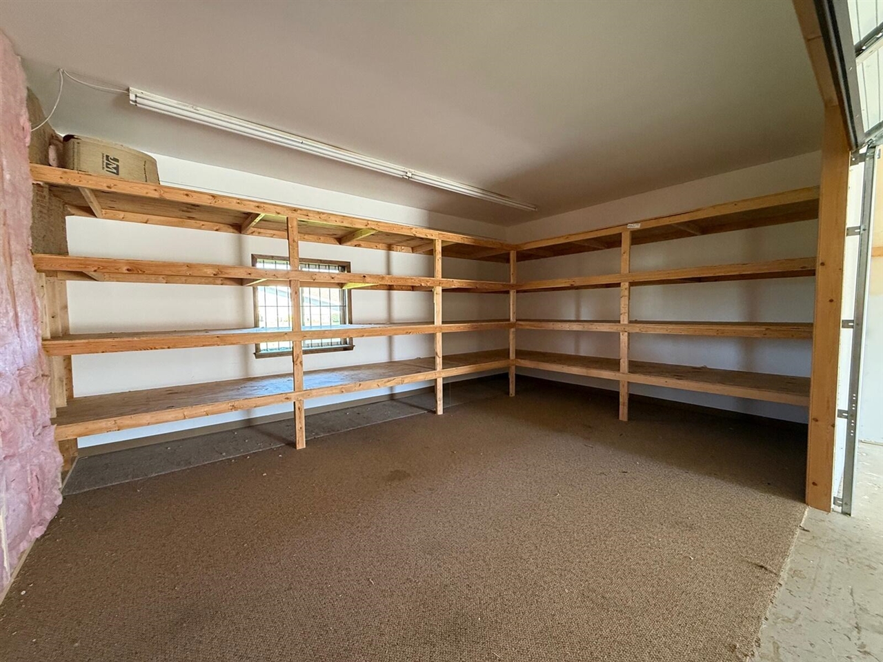 7230 9 Mile Road Property Photo 15