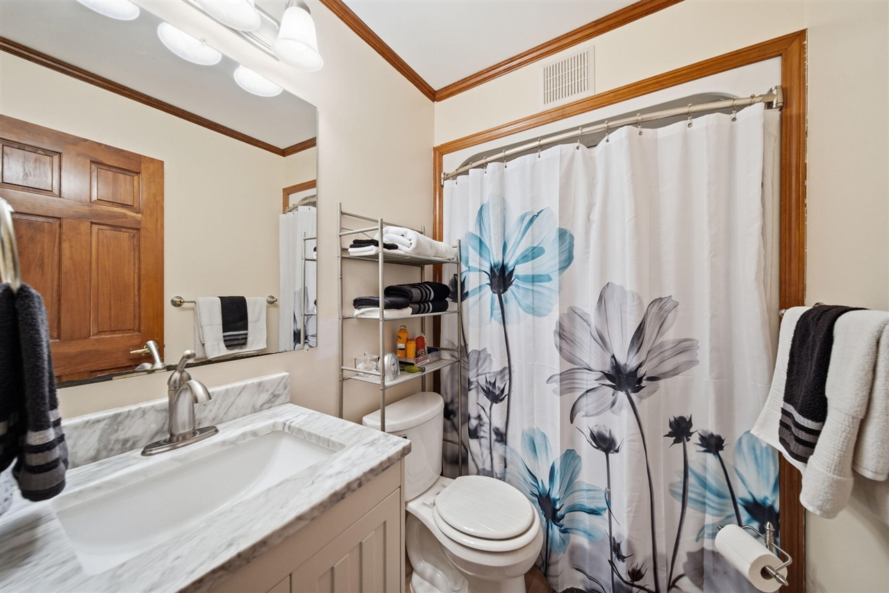7155 Bayview Road Property Photo 20