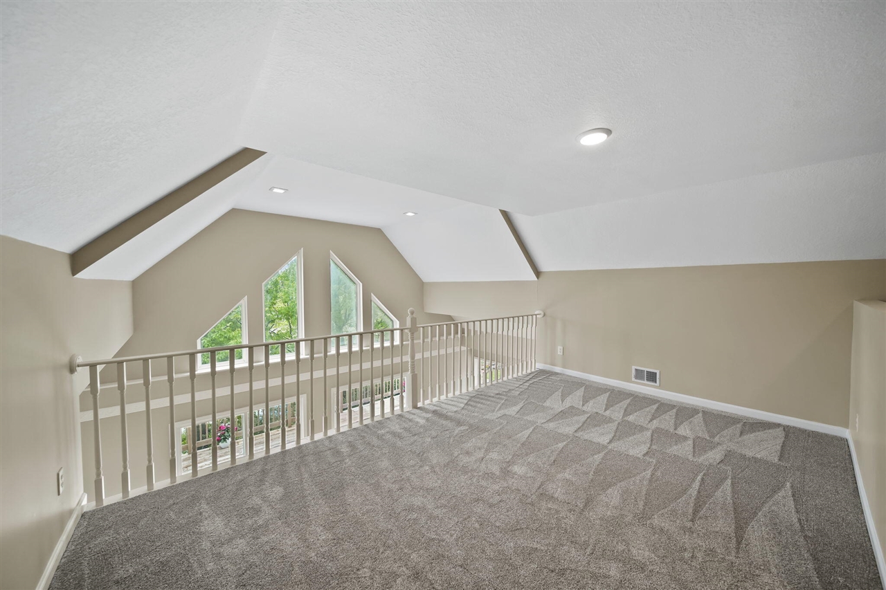 10771 Woodbrook Drive Property Photo 36