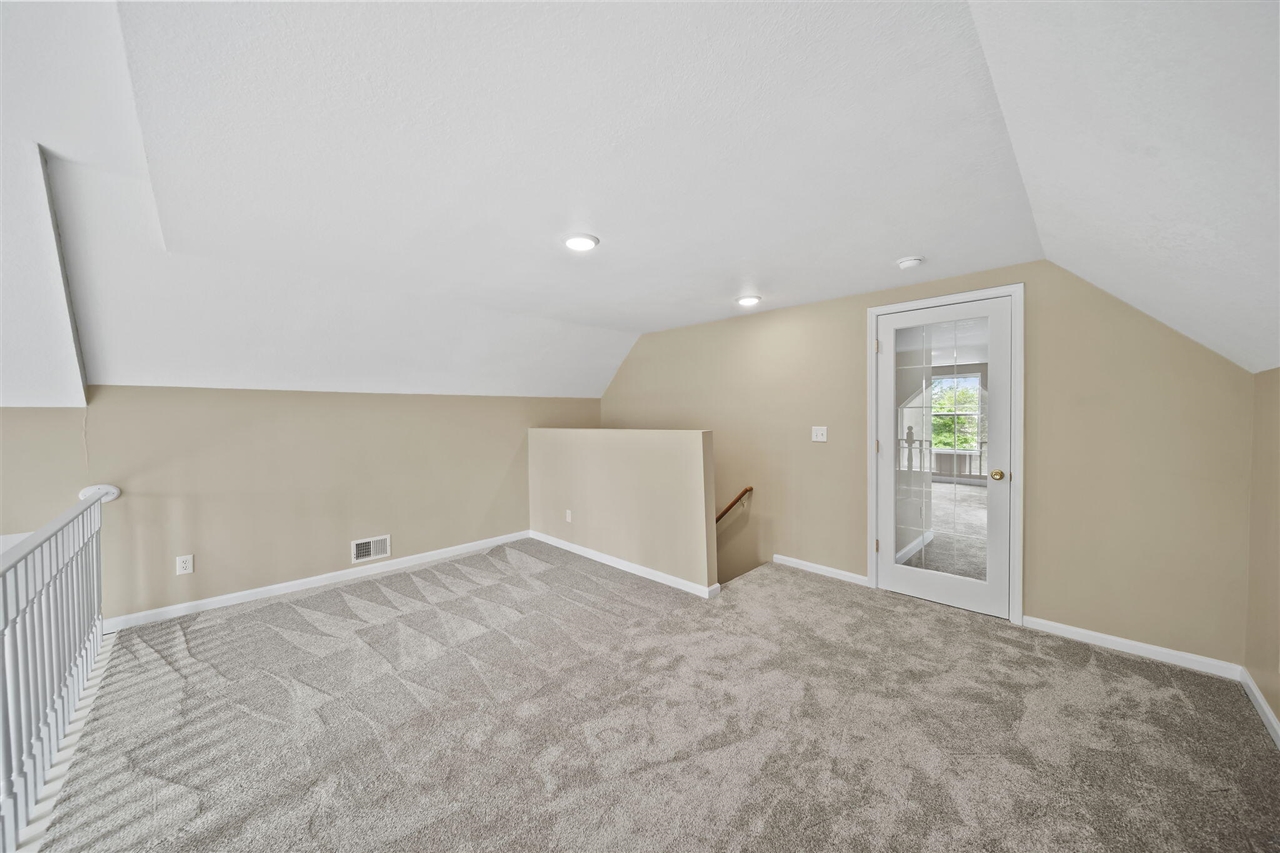 10771 Woodbrook Drive Property Photo 37