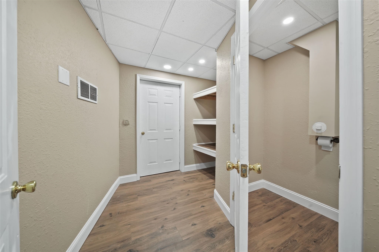 10771 Woodbrook Drive Property Photo 51
