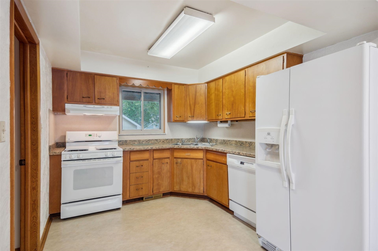 2973 Round Lake Highway Property Photo 10