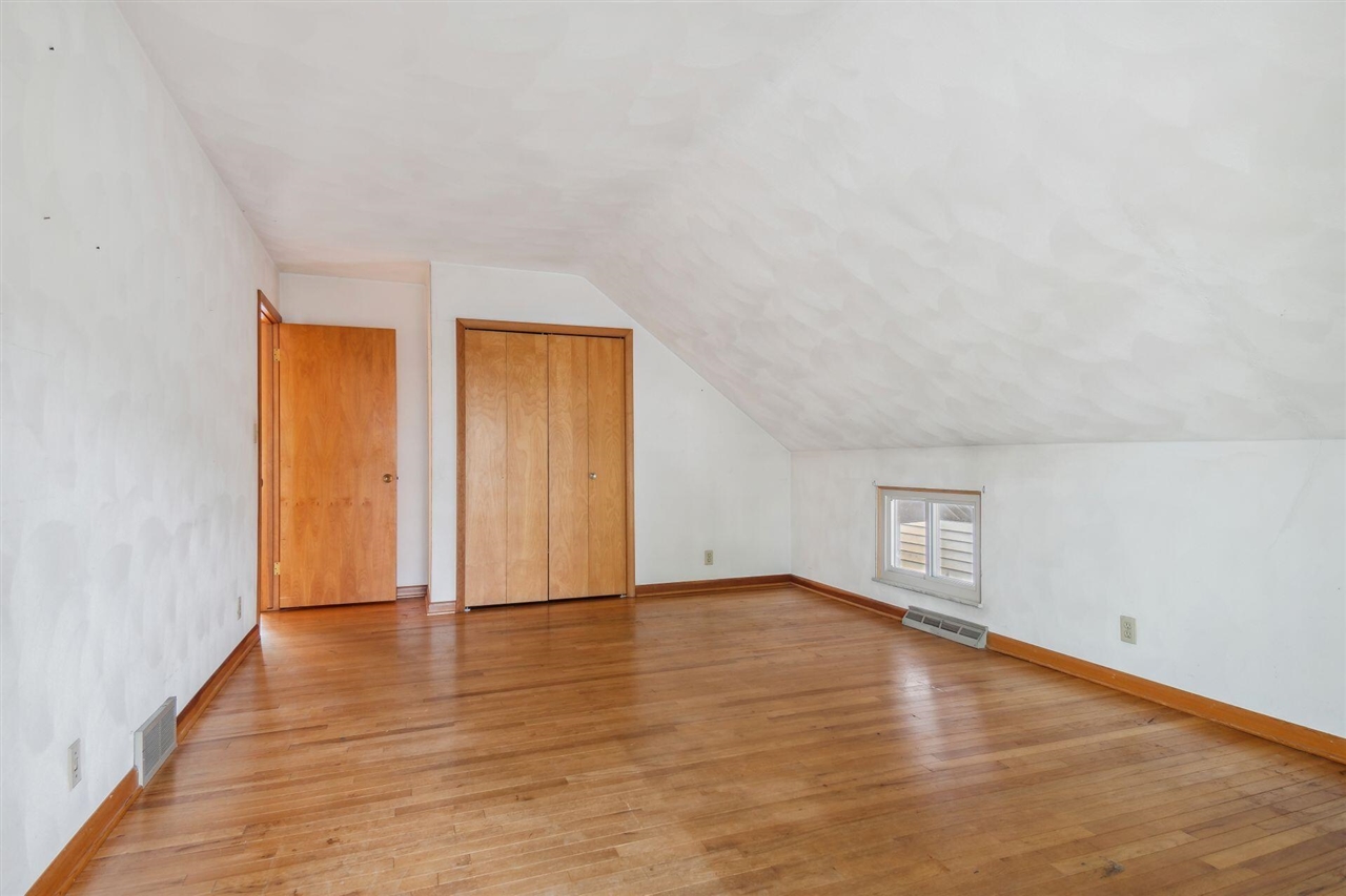 2973 Round Lake Highway Property Photo 19