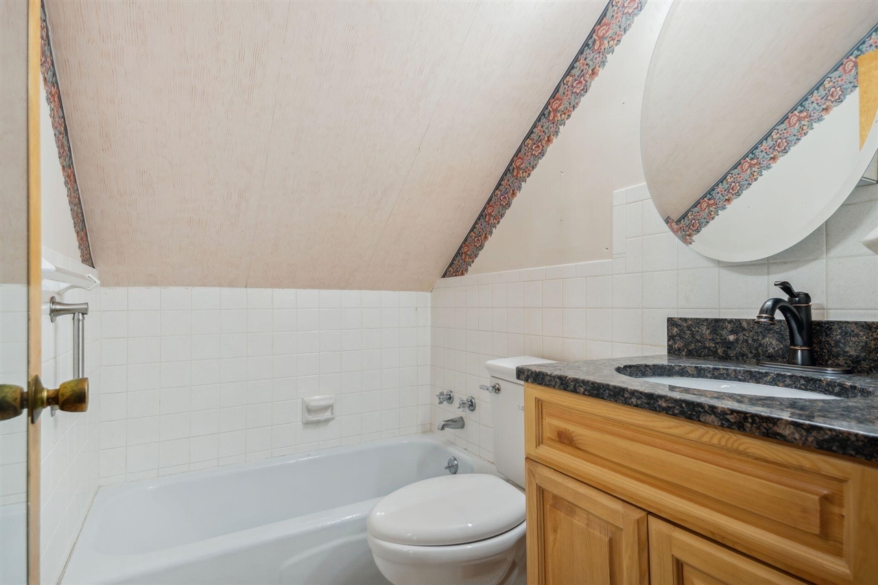2973 Round Lake Highway Property Photo 20