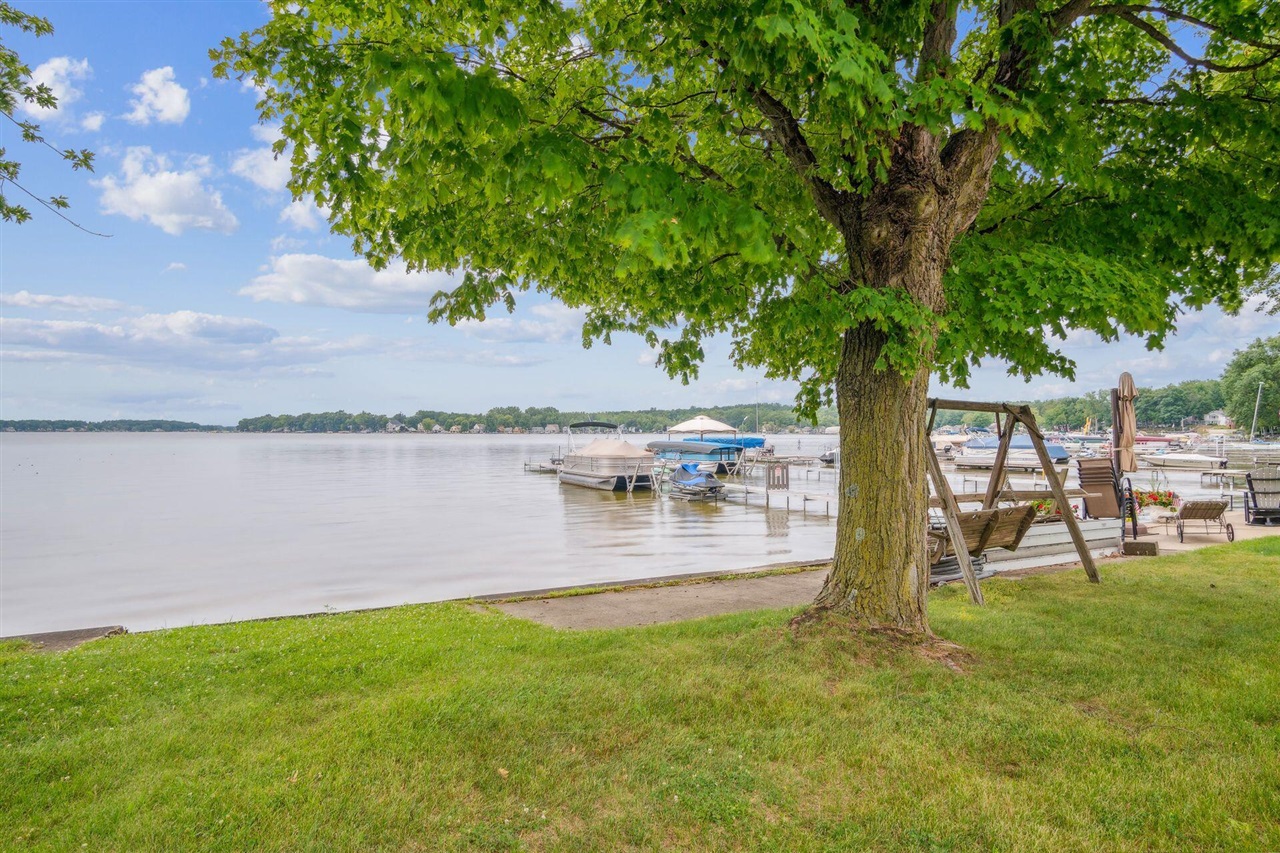2973 Round Lake Highway Property Photo 22