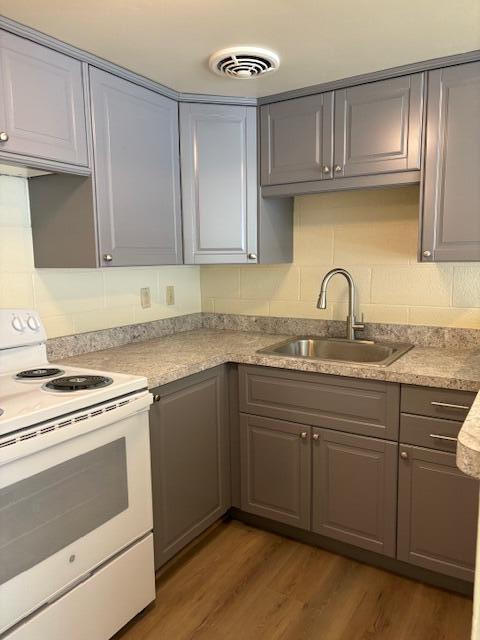 442 S 1st Street Property Photo 5