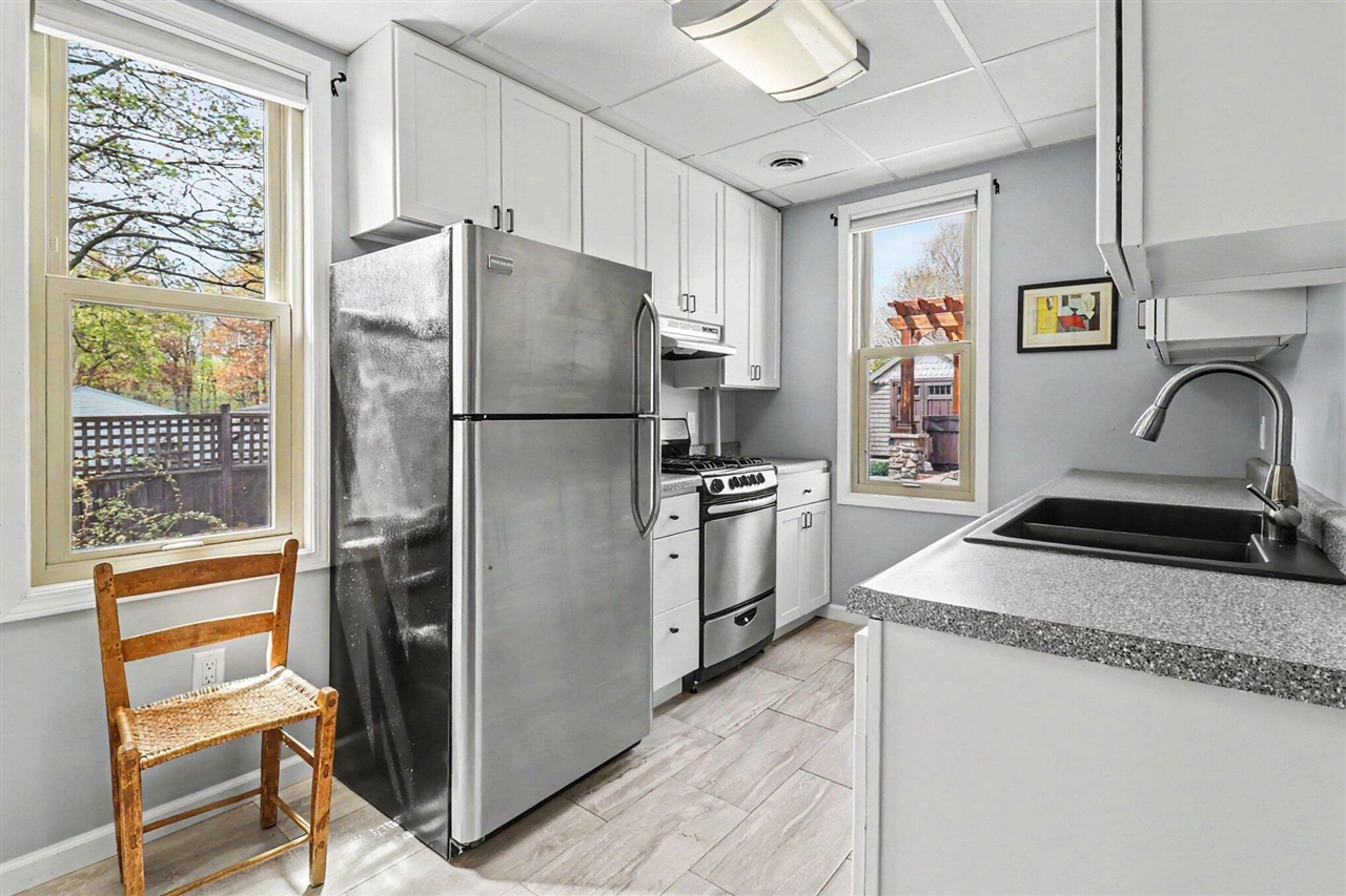 303 S Courtland Street Property Photo 55