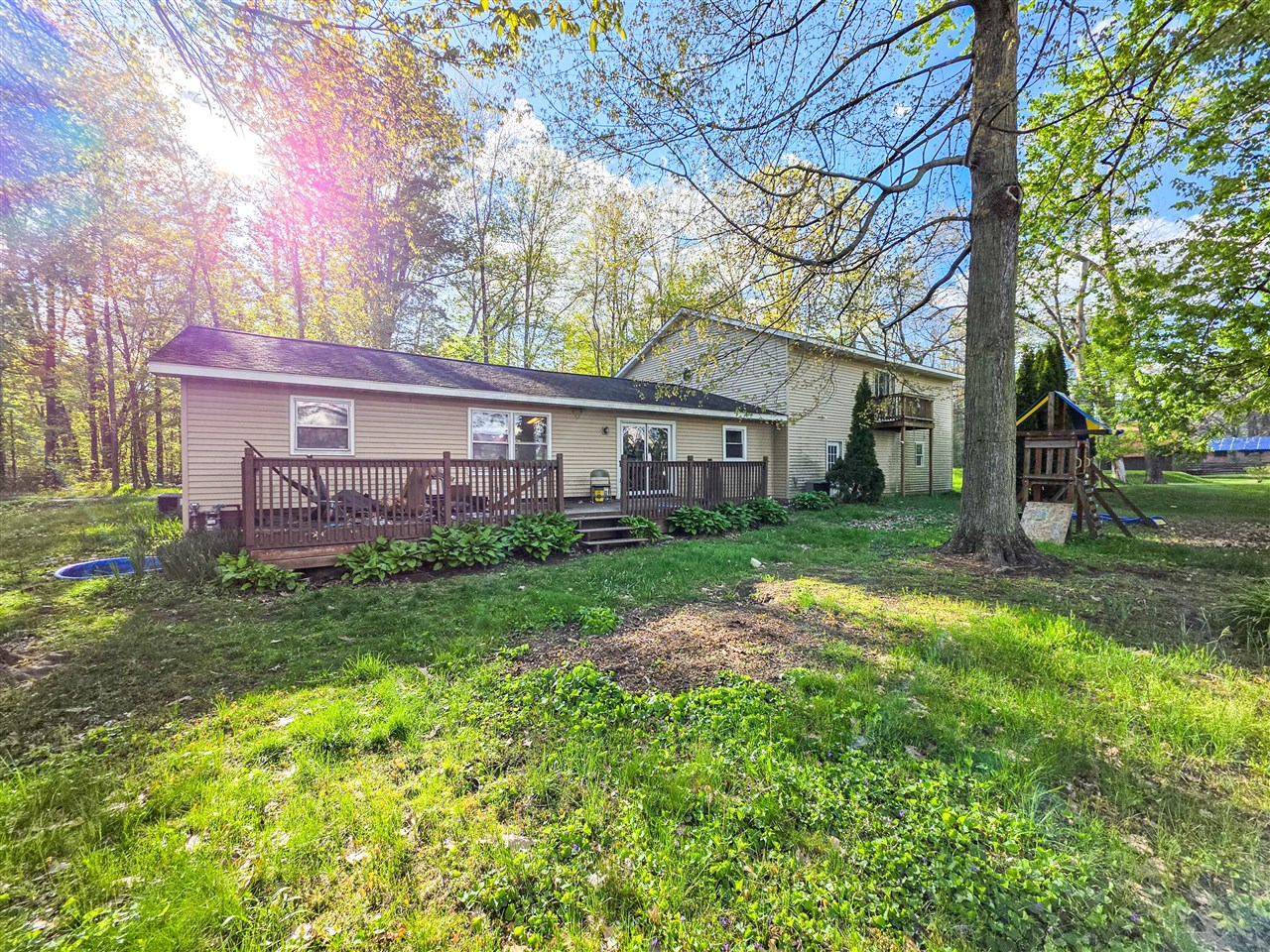 257 Edgewood Drive Property Photo 8