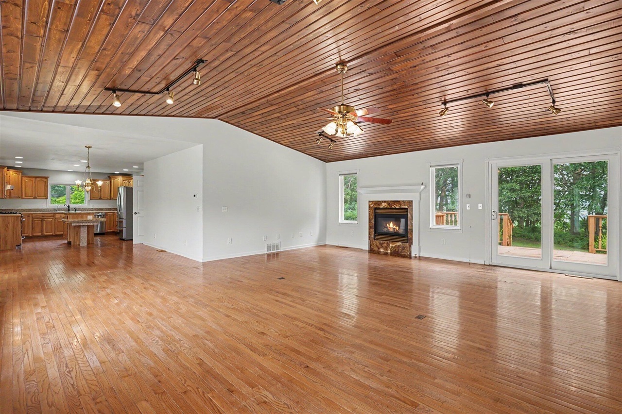 15378 Mcleans Property Photo 12