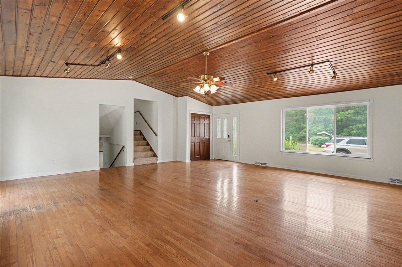 15378 Mcleans Property Photo 13
