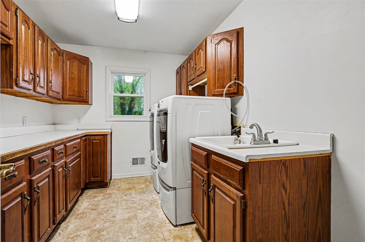 15378 Mcleans Property Photo 15