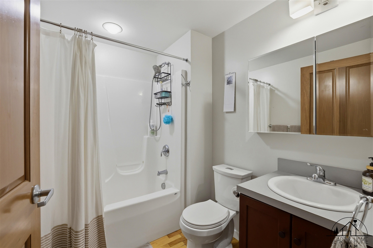 40 Lexington Avenue Property Photo 53