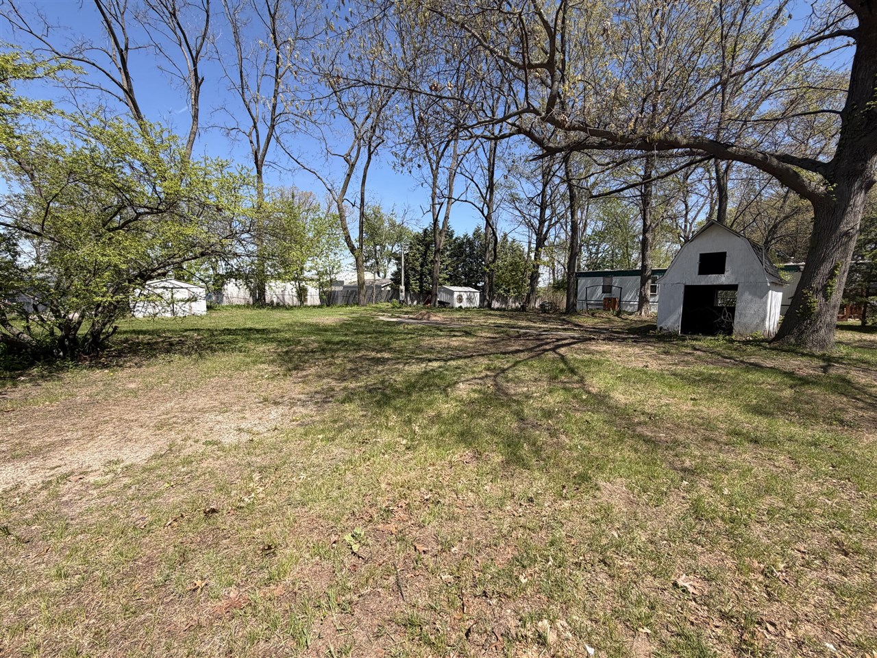 6726 Island Drive Property Photo 3