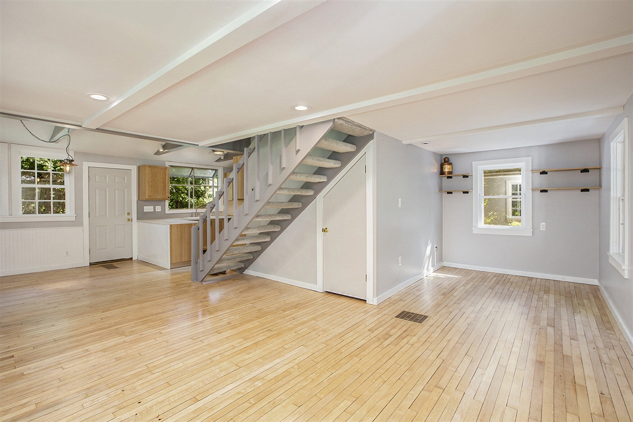 1308 Traver Road Property Photo 14
