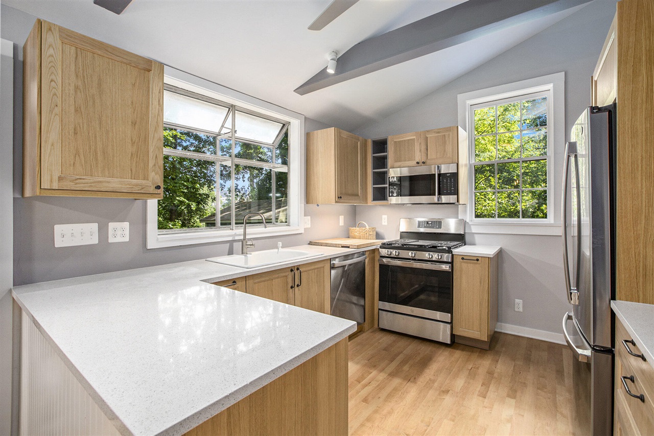 1308 Traver Road Property Photo 20