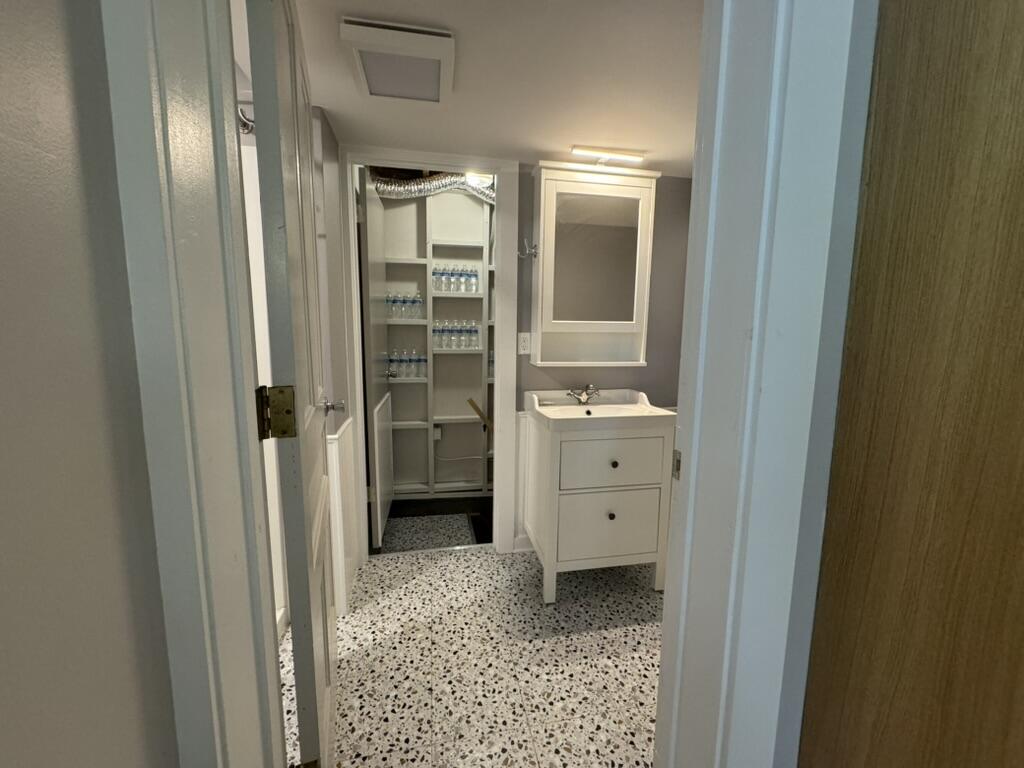 1308 Traver Road Property Photo 27