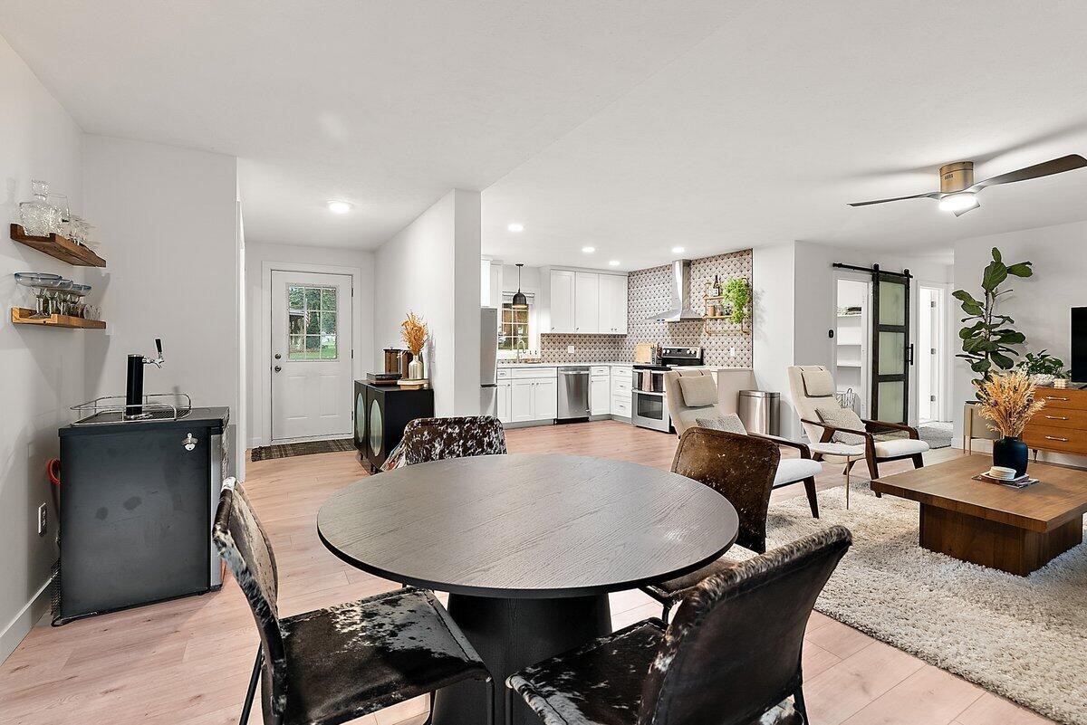 70529677 Property Photo 5