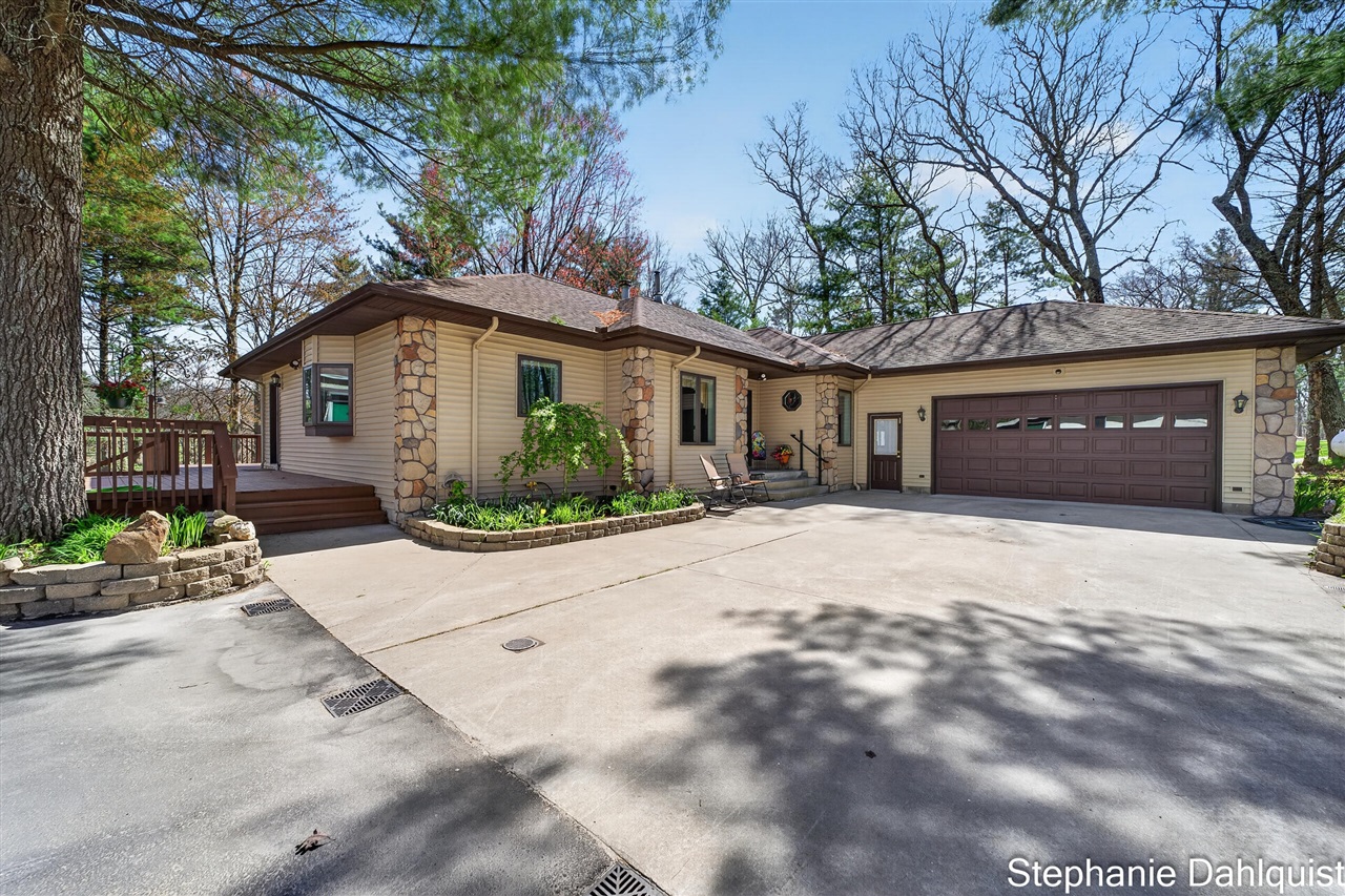9160 Mill Pond Trail Property Photo 11
