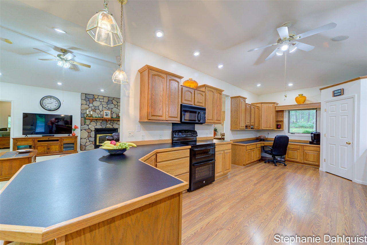 9160 Mill Pond Trail Property Photo 28