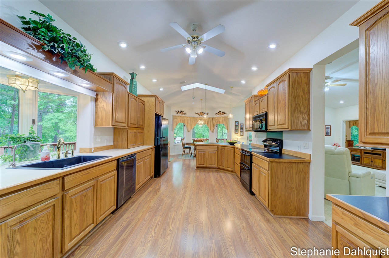 9160 Mill Pond Trail Property Photo 31