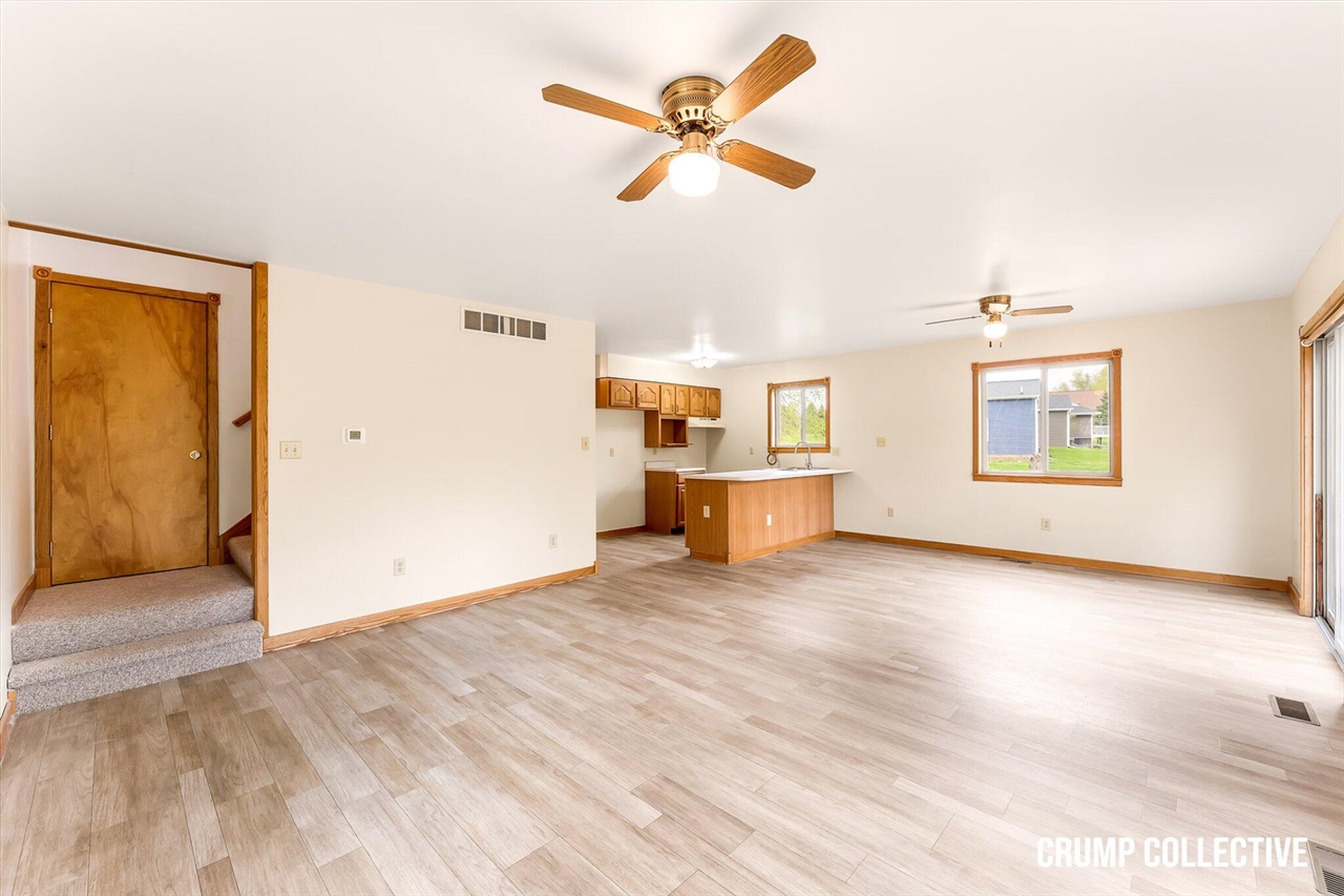 9129 Lakeside Drive Property Photo 23