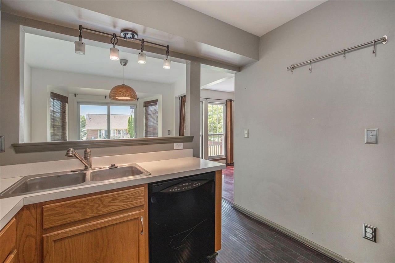 3088 Village Circle Property Photo 8