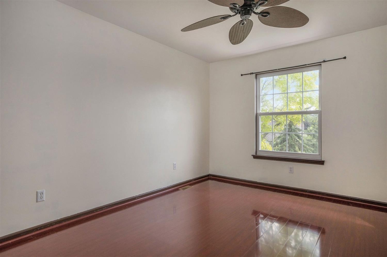 3088 Village Circle Property Photo 16