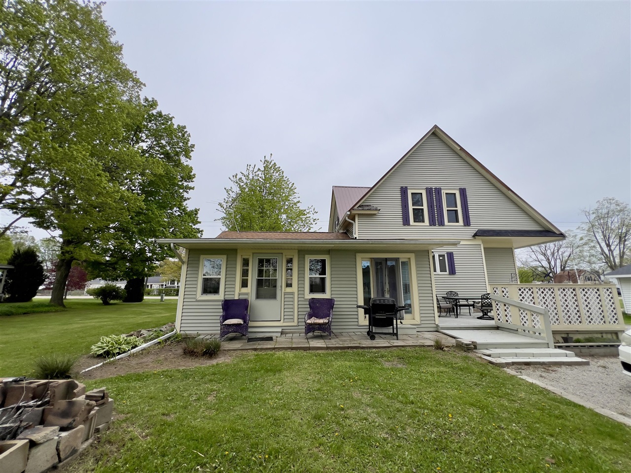 1033 Washington Boulevard Property Photo 5