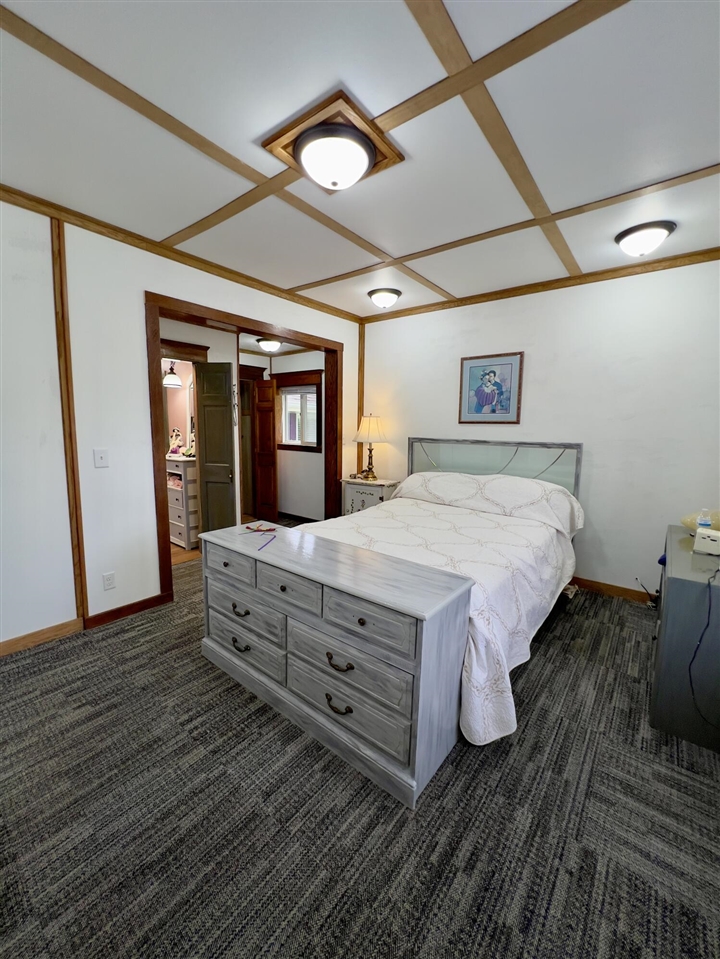 1033 Washington Boulevard Property Photo 25