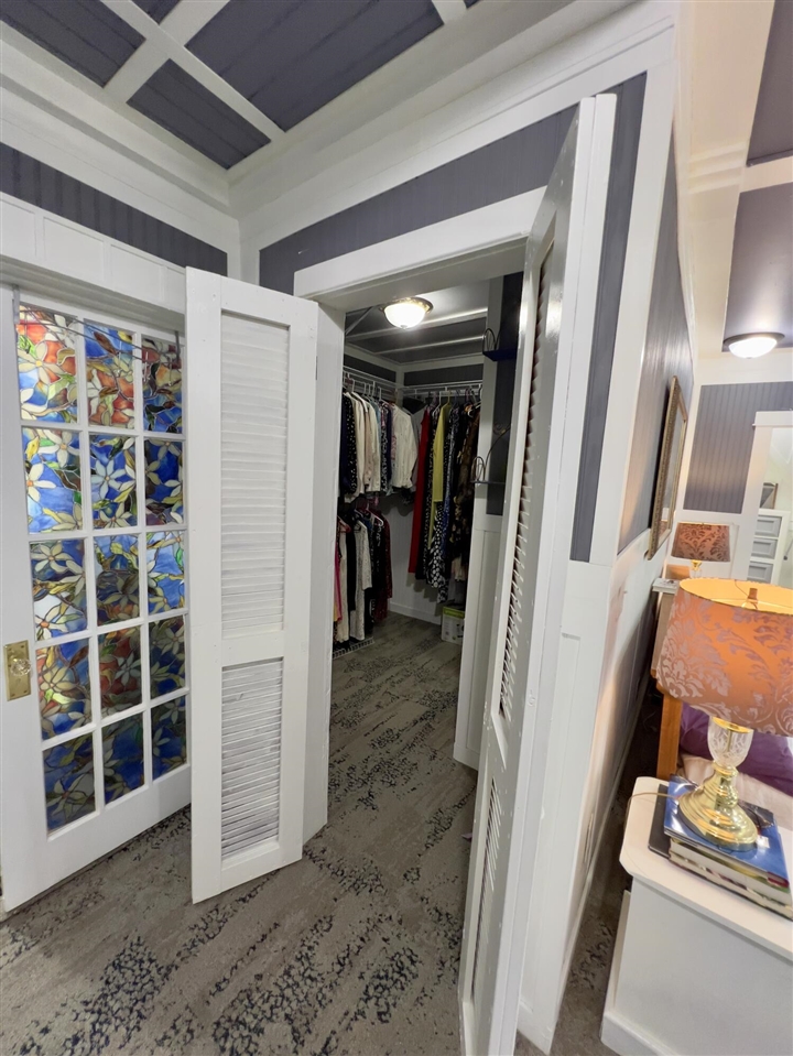1033 Washington Boulevard Property Photo 31