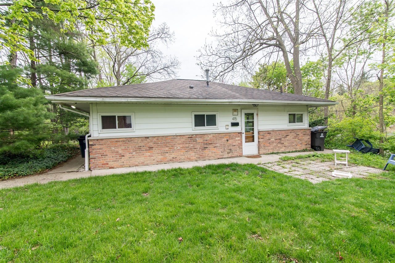 413 S Revena Boulevard Property Photo 1