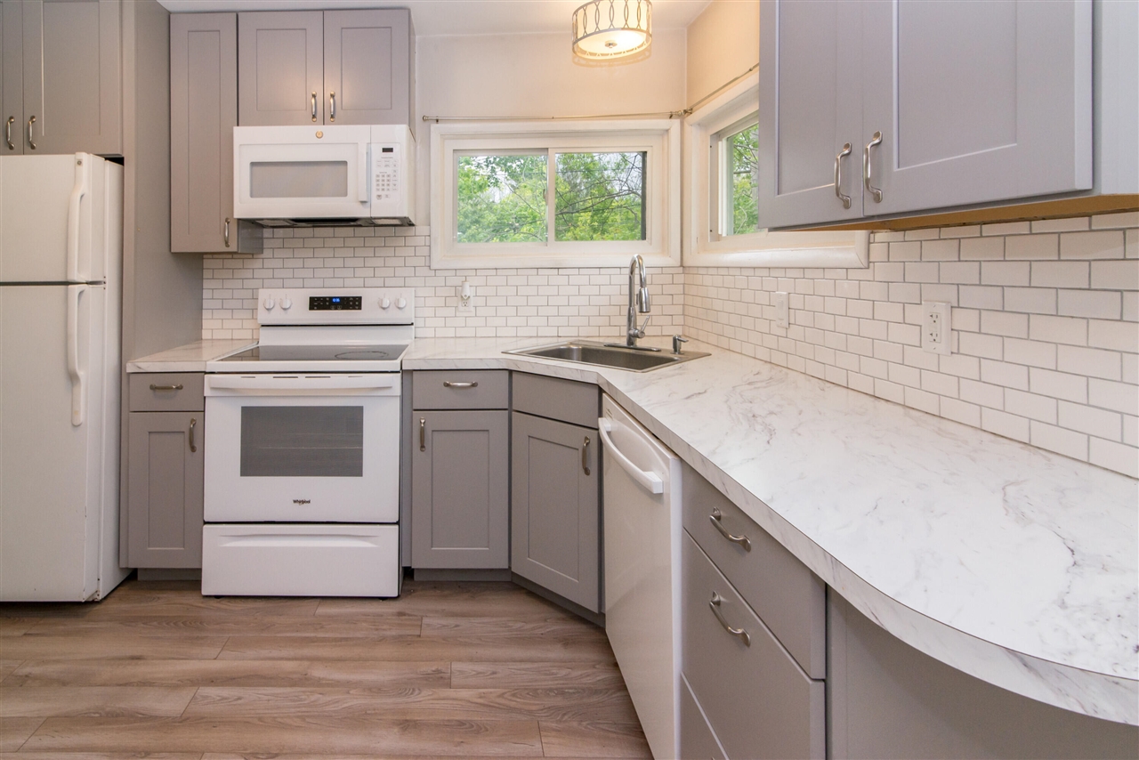 413 S Revena Boulevard Property Photo 3