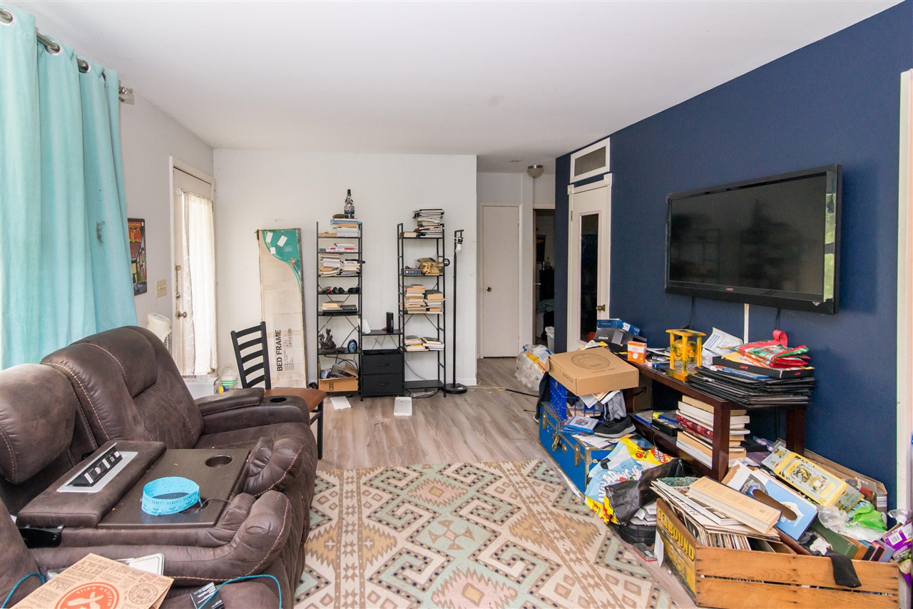 413 S Revena Boulevard Property Photo 21