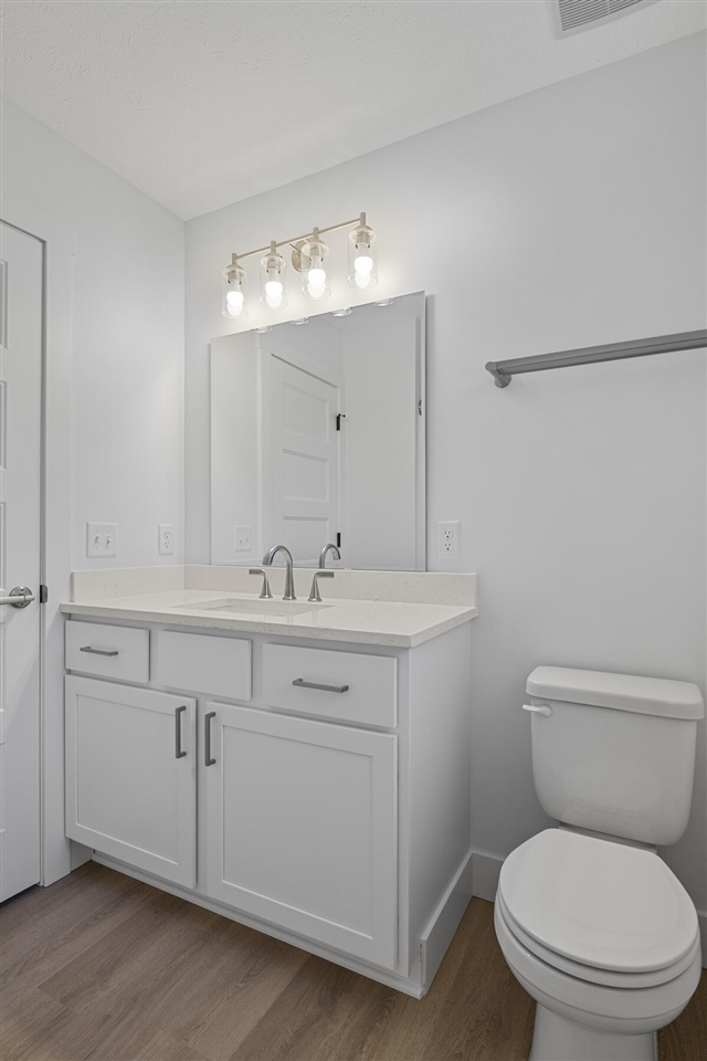 2346 W 112th Street Property Photo 18