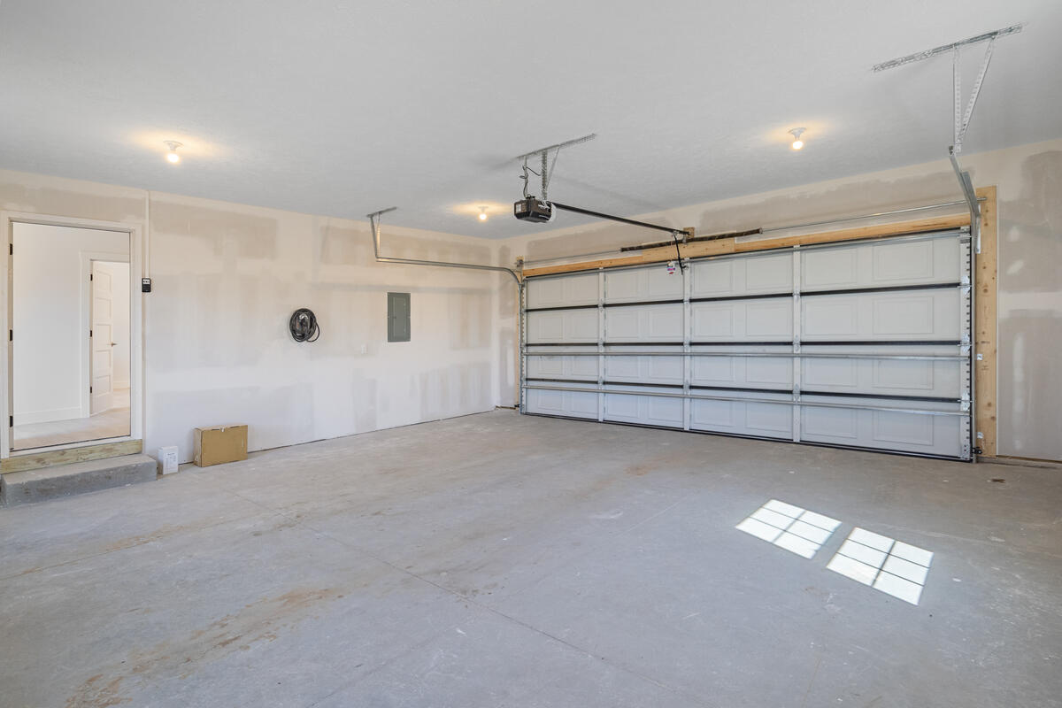 2346 W 112th Street Property Photo 30