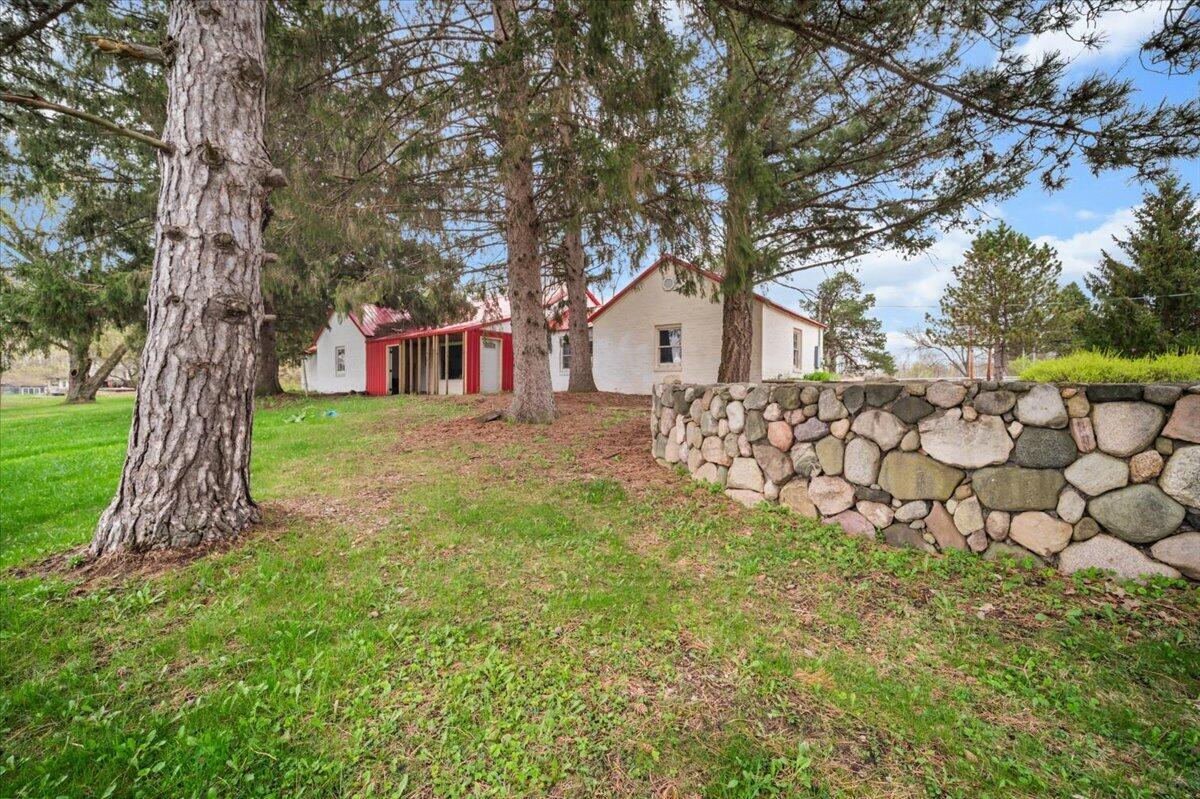 5599 Howard City Edmore Road Property Photo 6