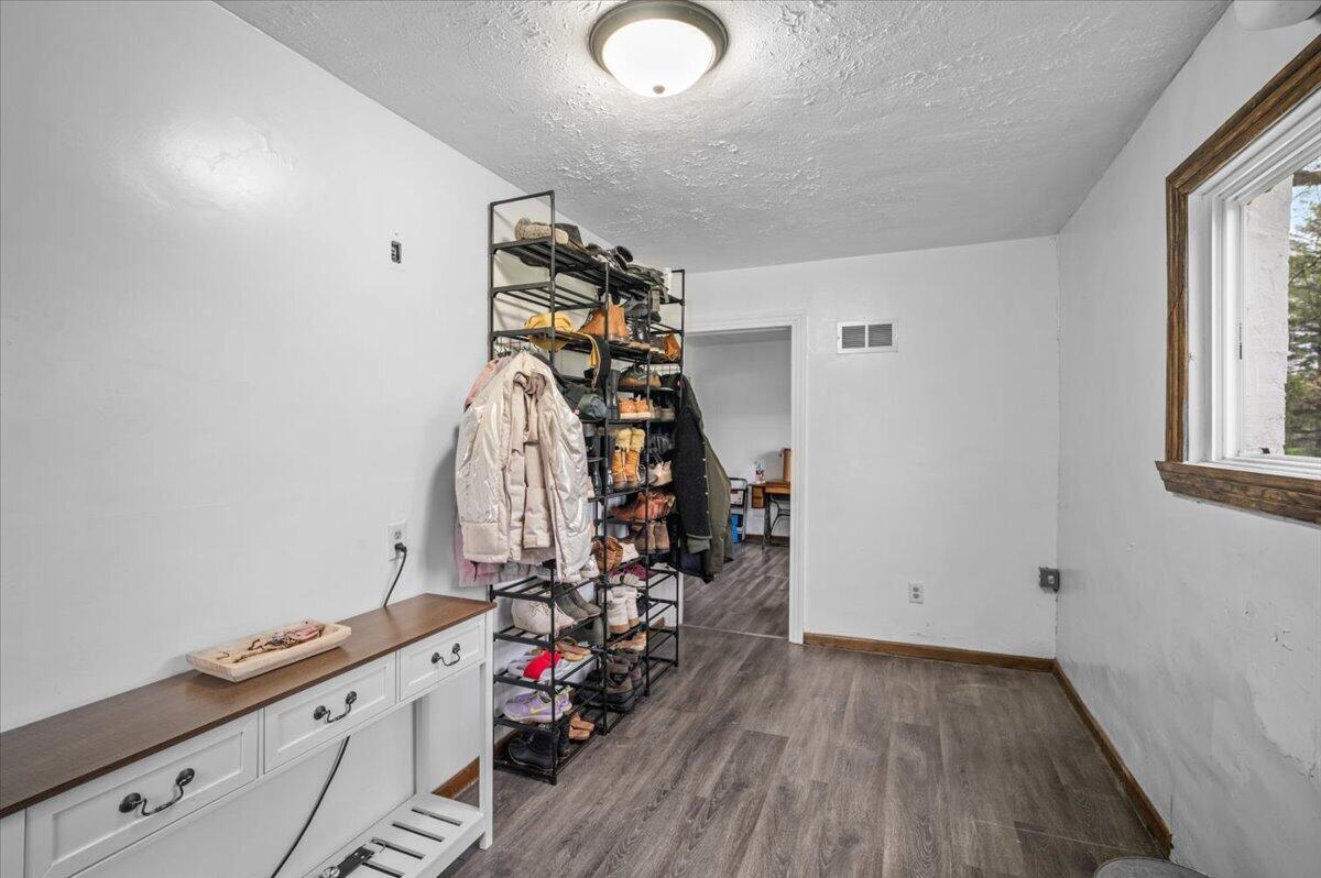 5599 Howard City Edmore Road Property Photo 23