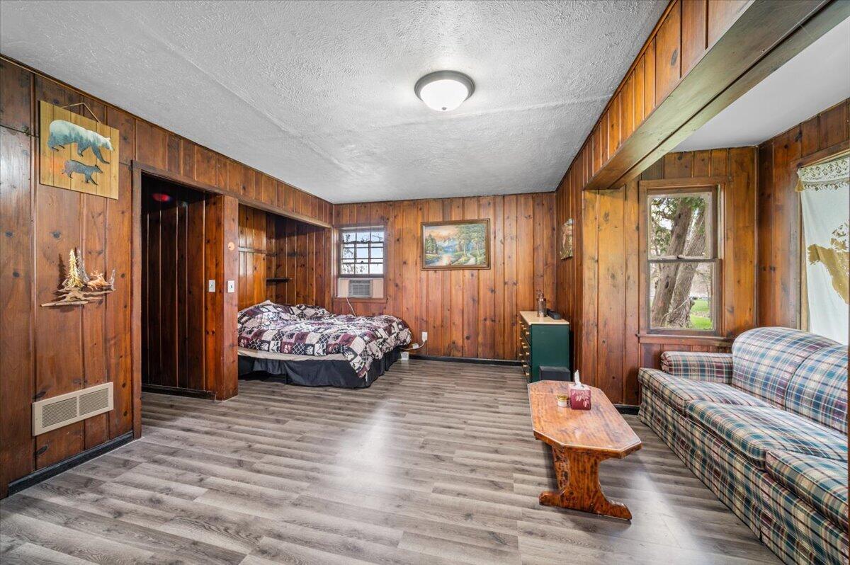 5599 Howard City Edmore Road Property Photo 32