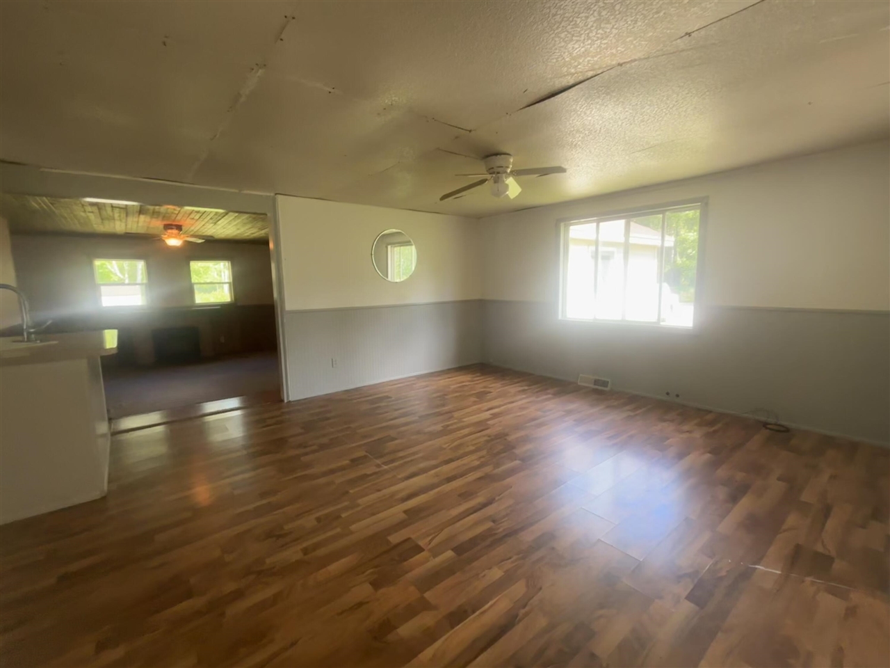 191 Haddix Boulevard Property Photo 8