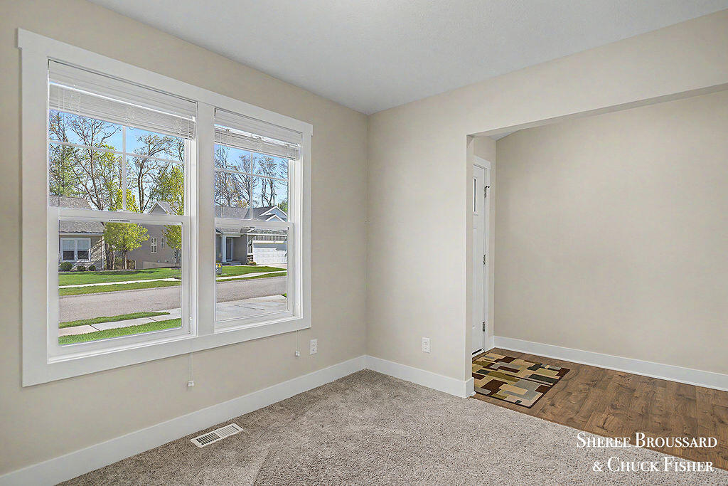 2914 Veld Creek Drive Property Photo 6