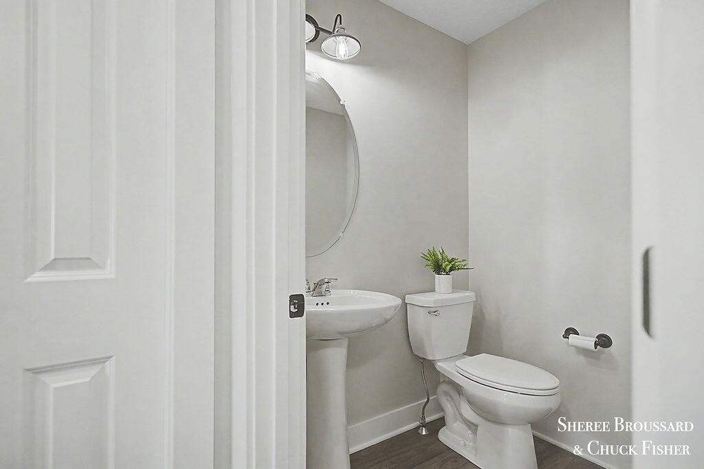 2914 Veld Creek Drive Property Photo 23